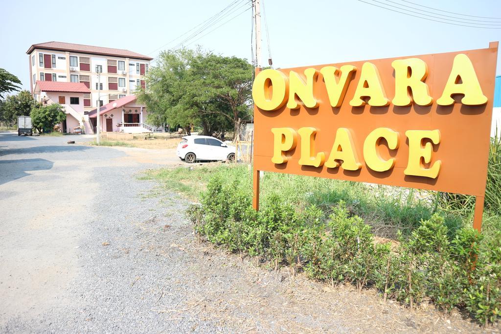 Hotel Onvara Place Phra Nakhon Si Ayutthaya Esterno foto