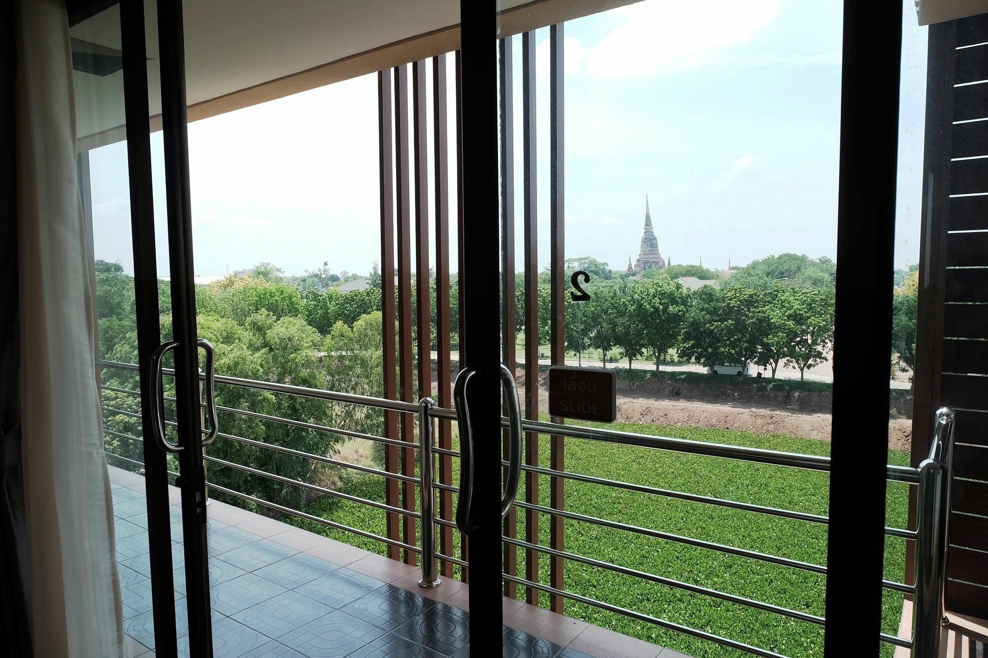 Hotel Onvara Place Phra Nakhon Si Ayutthaya Esterno foto